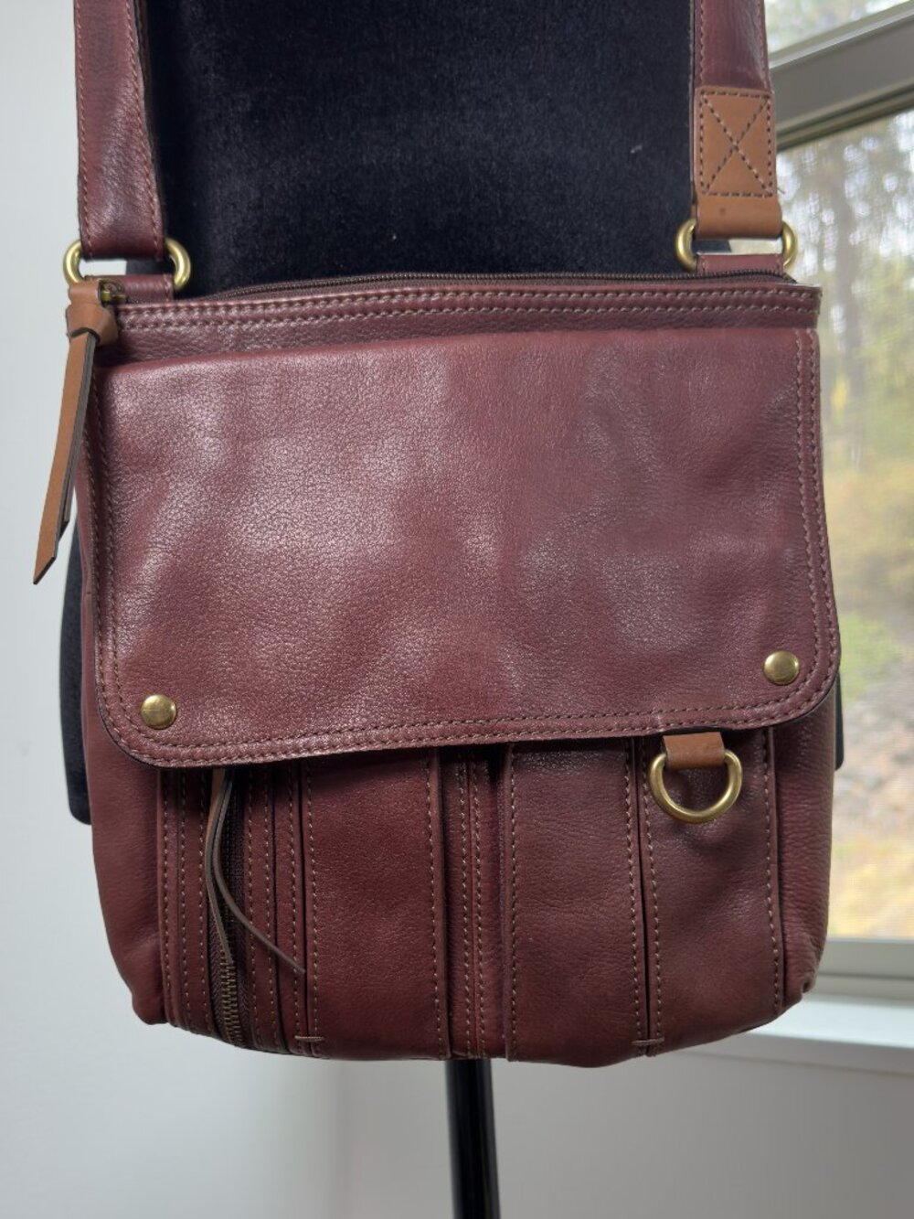 Vintage Fossil Brown Leather Crossbody Bag